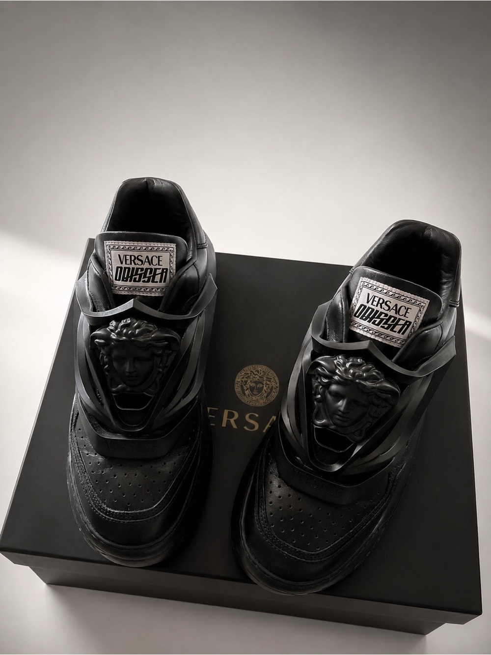 Versace Black Leather Medusa Plaque Men's Sneakers